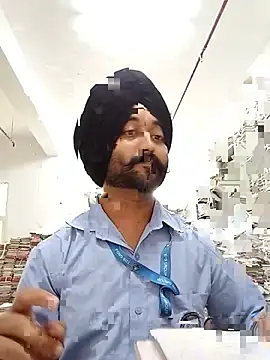 Snapshot of Parm_randhawa chatting on 06-22-26, 05:59 Parm randhawa online show from 06-22-26, 05:59