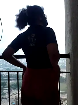 Snapshot of miss_juliya chatting on 03-29-26, 12:43 miss juliya online show from 03-29-26, 12:43