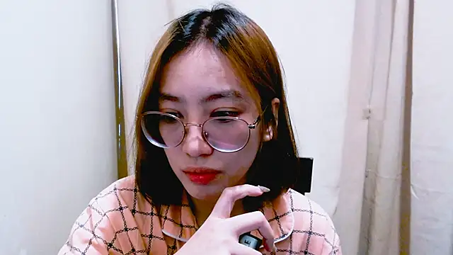 parker pixie online show from 04-01-26, 10:27