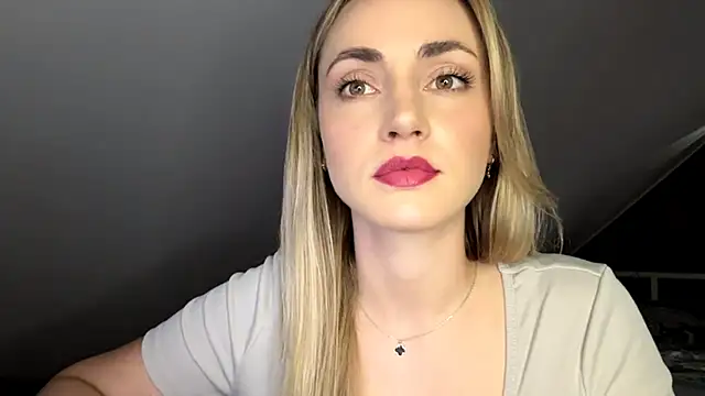 ScarlettSensitive online show from 05-22-26, 08:32