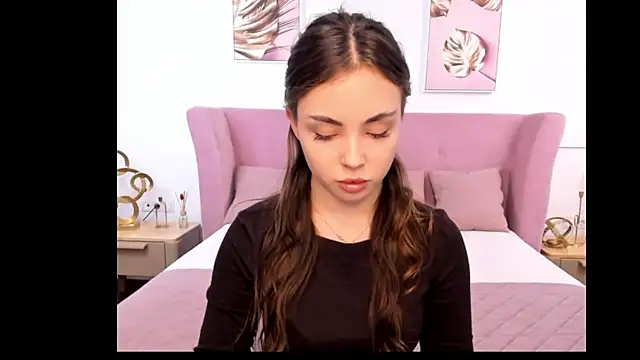 MyEvelin online show from 03-31-26, 09:10