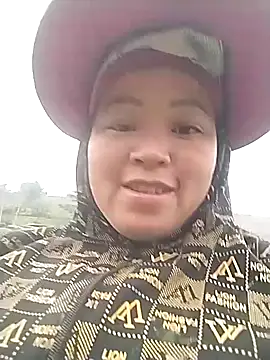 Min-in online show from 04-22-26, 09:01