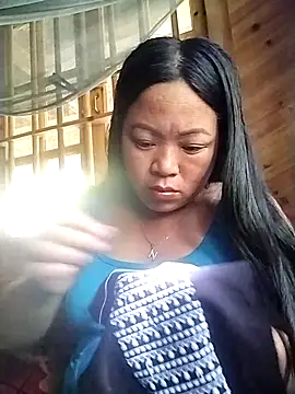 Min-in online show from 05-20-26, 02:07