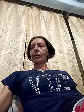 Snapshot of Tania9876 chatting on 07-05-26, 07:21 Tania9876 online show from 07-05-26, 07:21