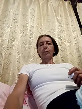 Snapshot of Tania9876 chatting on 07-28-26, 07:39 Tania9876 online show from 07-28-26, 07:39
