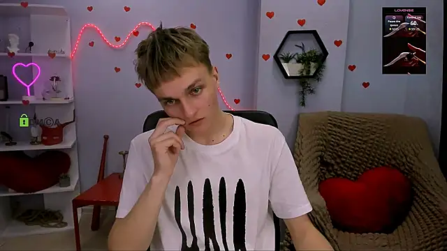 Snapshot of john_lik chatting on 04-27-26, 12:14 john lik online show from 04-27-26, 12:14