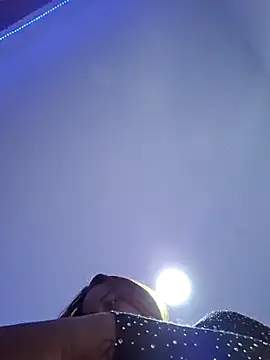 Foxylisaflores online show from 03-11-26, 10:54