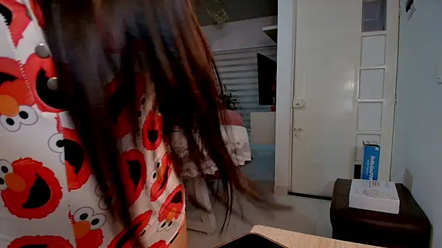 Snapshot of Serafina_del_Mar__ chatting on 05-06-26, 01:57 Serafina del Mar online show from 05-06-26, 01:57