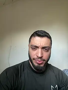 Snapshot of SoftAmjad chatting on 05-18-26, 02:56 SoftAmjad online show from 05-18-26, 02:56