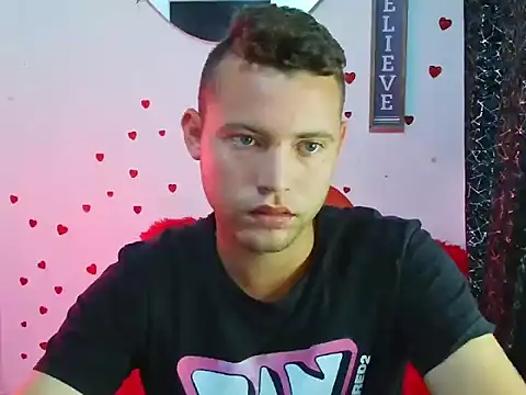 Snapshot of sven_fox723 chatting on 05-11-26, 03:07 sven fox723 online show from 05-11-26, 03:07