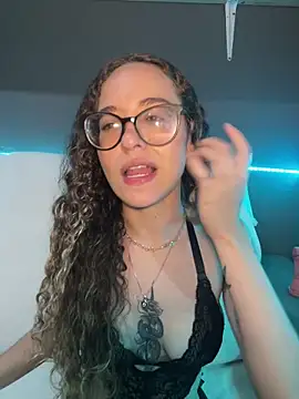 Snapshot of Anamyst chatting on 05-15-26, 11:12 Anamyst online show from 05-15-26, 11:12