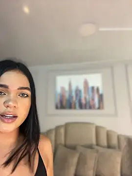 Bella-Ferrer online show from 04-14-26, 06:14