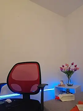 Victoria Evanss online show from 04-11-26, 09:41