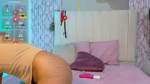 LorenaDuval online show from 03-27-26, 07:13