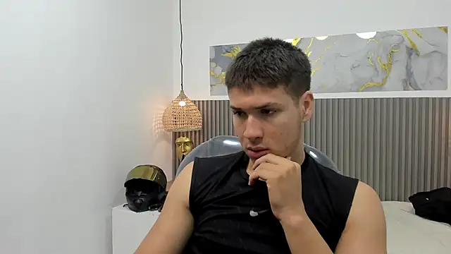 AlessandroFranco online show from 04-10-26, 01:38