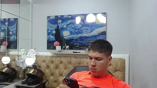 Snapshot of AlessandroFranco chatting on 05-27-26, 01:30 AlessandroFranco online show from 05-27-26, 01:30