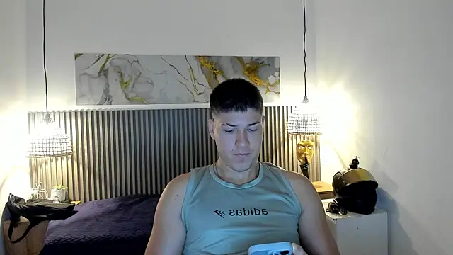 Snapshot of AlessandroFranco chatting on 07-10-26, 12:52 AlessandroFranco online show from 07-10-26, 12:52