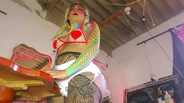 candy aass online show from 05-20-26, 09:10