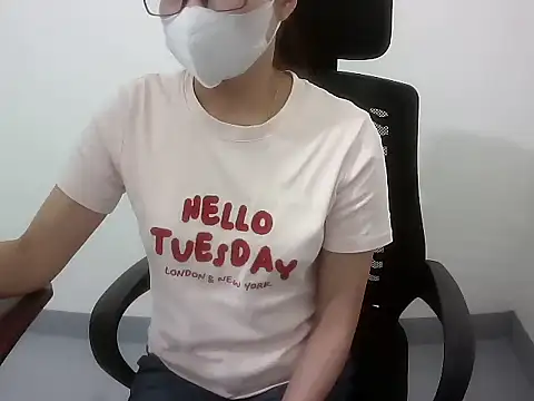 Mai phuong online show from 03-10-26, 02:27