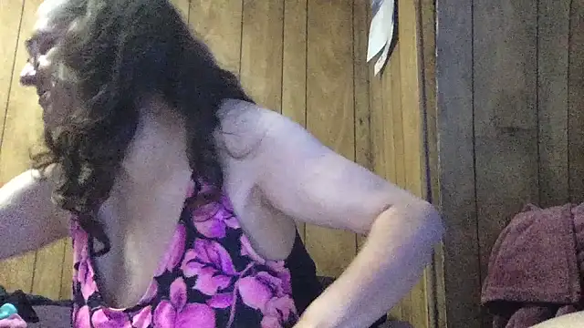 Snapshot of milfmichelle69 chatting on 07-21-26, 01:13 milfmichelle69 online show from 07-21-26, 01:13