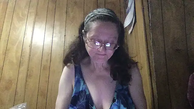 Snapshot of milfmichelle69 chatting on 07-23-26, 04:38 milfmichelle69 online show from 07-23-26, 04:38