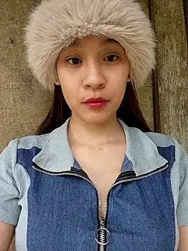 -Hicici- online show from 03-21-26, 08:30