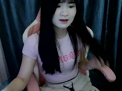 Snapshot of Cum-withyou chatting on 05-28-26, 01:14 Cum-withyou online show from 05-28-26, 01:14