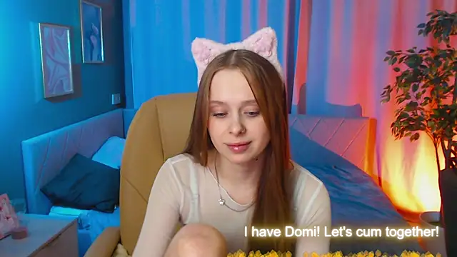 Snapshot of Megg_Ryan chatting on 05-15-26, 02:02 Megg Ryan online show from 05-15-26, 02:02