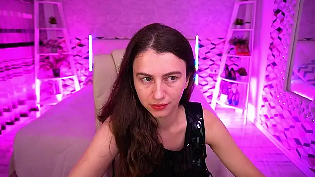 Snapshot of LittleJulii chatting on 06-10-26, 07:35 LittleJulii online show from 06-10-26, 07:35