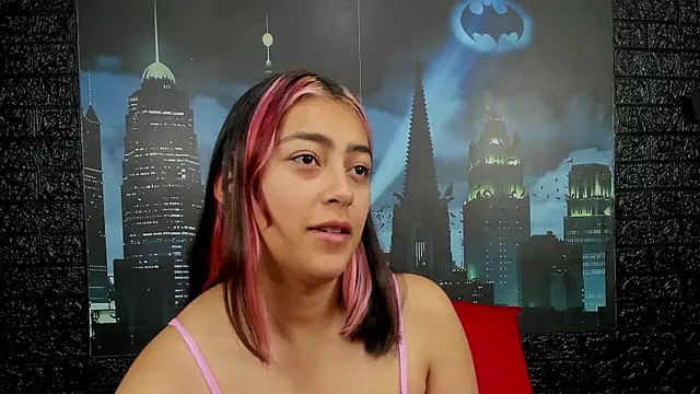 PinkyyPieee  online show from 04-14-26, 01:06