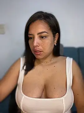 Kira33  online show from 03-11-26, 09:26