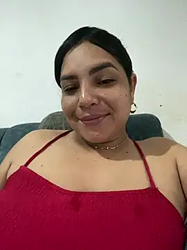 Kira33  online show from 04-19-26, 11:31