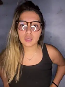 miicbebita online show from 04-06-26, 06:53