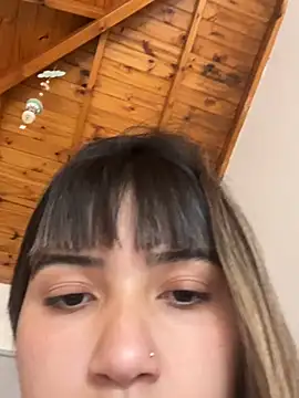 miicbebita online show from 04-22-26, 03:13