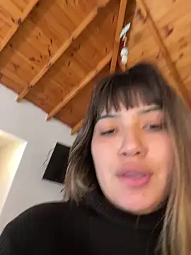 miicbebita online show from 06-11-26, 03:32