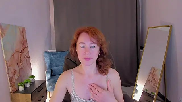 LeticiaRomano online show from 06-13-26, 03:59