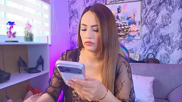 Snapshot of Katalina_Alvarezz chatting on 04-16-26, 07:14 Katalina Alvarezz online show from 04-16-26, 07:14