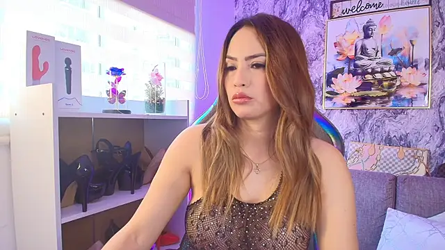 Snapshot of Katalina_Alvarezz chatting on 04-21-26, 05:17 Katalina Alvarezz online show from 04-21-26, 05:17