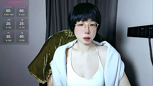 Snapshot of lin_lin_520_520 chatting on 05-06-26, 04:01 lin lin 520 520 online show from 05-06-26, 04:01
