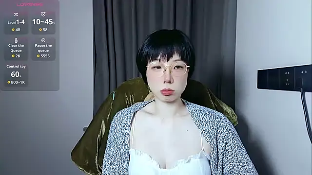 Snapshot of lin_lin_520_520 chatting on 05-07-26, 03:39 lin lin 520 520 online show from 05-07-26, 03:39