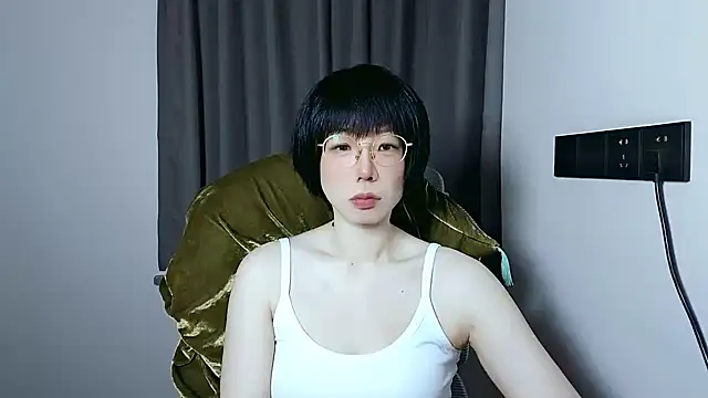 Snapshot of lin_lin_520_520 chatting on 05-26-26, 03:41 lin lin 520 520 online show from 05-26-26, 03:41