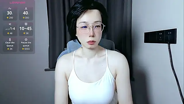 Snapshot of lin_lin_520_520 chatting on 06-05-26, 03:29 lin lin 520 520 online show from 06-05-26, 03:29