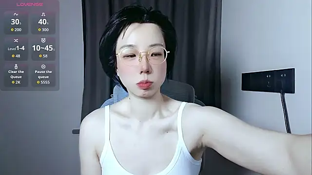 Snapshot of lin_lin_520_520 chatting on 06-06-26, 04:44 lin lin 520 520 online show from 06-06-26, 04:44
