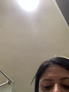 SaraWilliams1  online show from 04-29-26, 11:58
