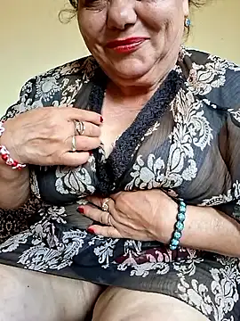 HotMilf80 online show from 03-26-26, 12:11