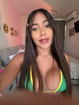 SaraValentina11 online show from 04-01-26, 06:05