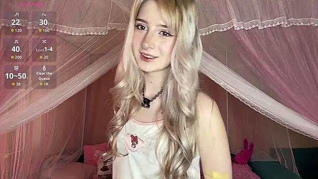 OnlyEva1 online show from 05-05-26, 07:38