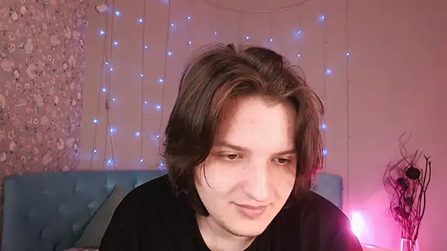 delalex online show from 03-18-26, 08:34