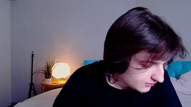 delalex online show from 04-12-26, 08:14