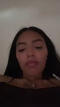 sylphiee  online show from 04-10-26, 04:12